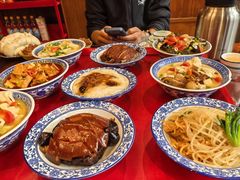 -蓝田九大碗民俗食府(蓝田店)