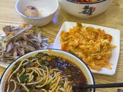 -德元兰州纯汤牛肉面