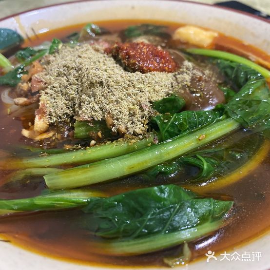 胡记麻辣烫(吉阳路店)