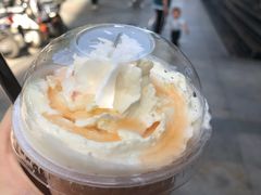 -瑞幸咖啡(新世界中心店)