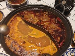 -旧街市鲜货老火锅(大光路店)