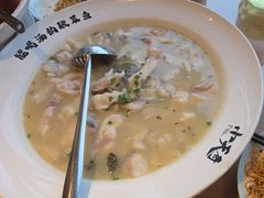 -严记小天府酸菜鱼(西四路店)