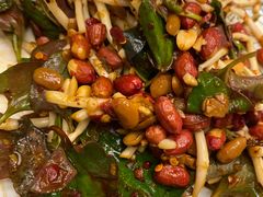 版纳拌折耳根-云海肴·汽锅鸡·云南代表菜(天山百盛优客店)