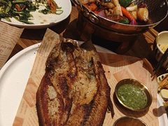 -泰堤坊(淡水体育馆店)