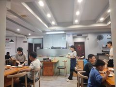 -九道菜有鸡鱼头(石鼓路店)