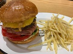 -HELLO 27 意面·沙拉·帕尼尼