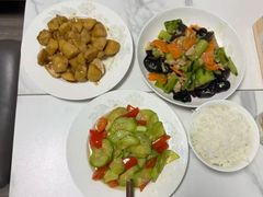 -葱妈母婴医护月嫂中心(浦东店)