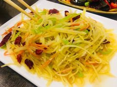 -洁神饭庄·海鲜·青岛菜·30年老字号(五四广场店)
