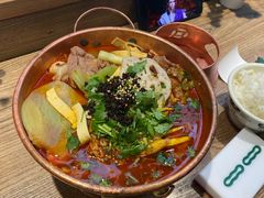 -成都你六姐·牛肉冒菜(上海环宇荟店)