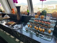 -三亚湾海居铂尔曼度假酒店