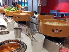 -龍歌自助小火锅(市南金茂湾店)