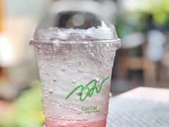 -Chom Cafe and Restaurant