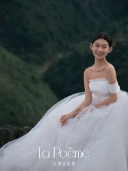 -乐派诗婚纱摄影