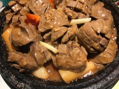 石锅手打牛肉丸-潮堂 · 潮州菜(国贸商城店)