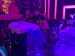 -温莎KTV(珠江路店)