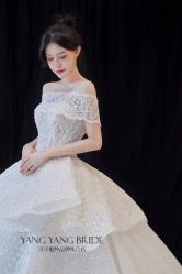 -洋洋婚纱品牌集合店