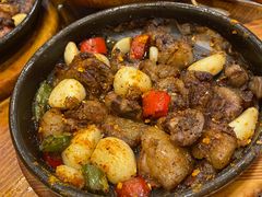 -老东镇啤酒屋海鲜加工·蒸汽海鲜·海鲜烧烤(台东店)