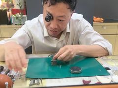 -亨得利钟表商店