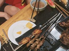 -明何记涮牛肚(品牌首店隋唐植物园南门古城路店)