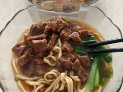-爱的果实月嫂育婴师(世纪东方店)