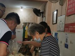 -胡记包子