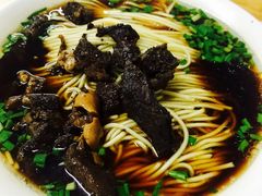 -牛味十足传统美食(凤凰西街店)