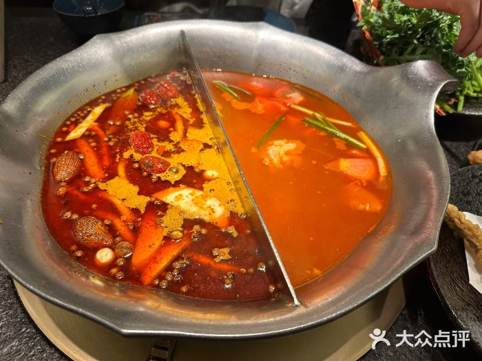 湊湊火锅·茶憩(打浦桥日月光店)图片