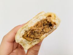 蟹黄月饼-长发西饼(临顿路店)