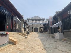 -清风小镇闯关东影视基地