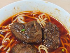 -易毛特色牛肉面(解放碑步行街店)