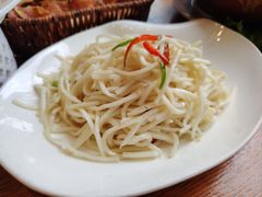 -老滇山寨•云南特色菜•地方菜•民族风情歌舞表演(经开区店)