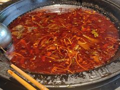 -大鱼山房鱼头火锅(老字号品质店)
