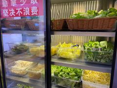 -黔二妞地摊火锅(龙华清湖店)