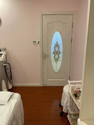 -时尚妈咪产后修复中心