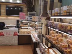 面包甜点陈列柜-金凤成祥(花园路店)