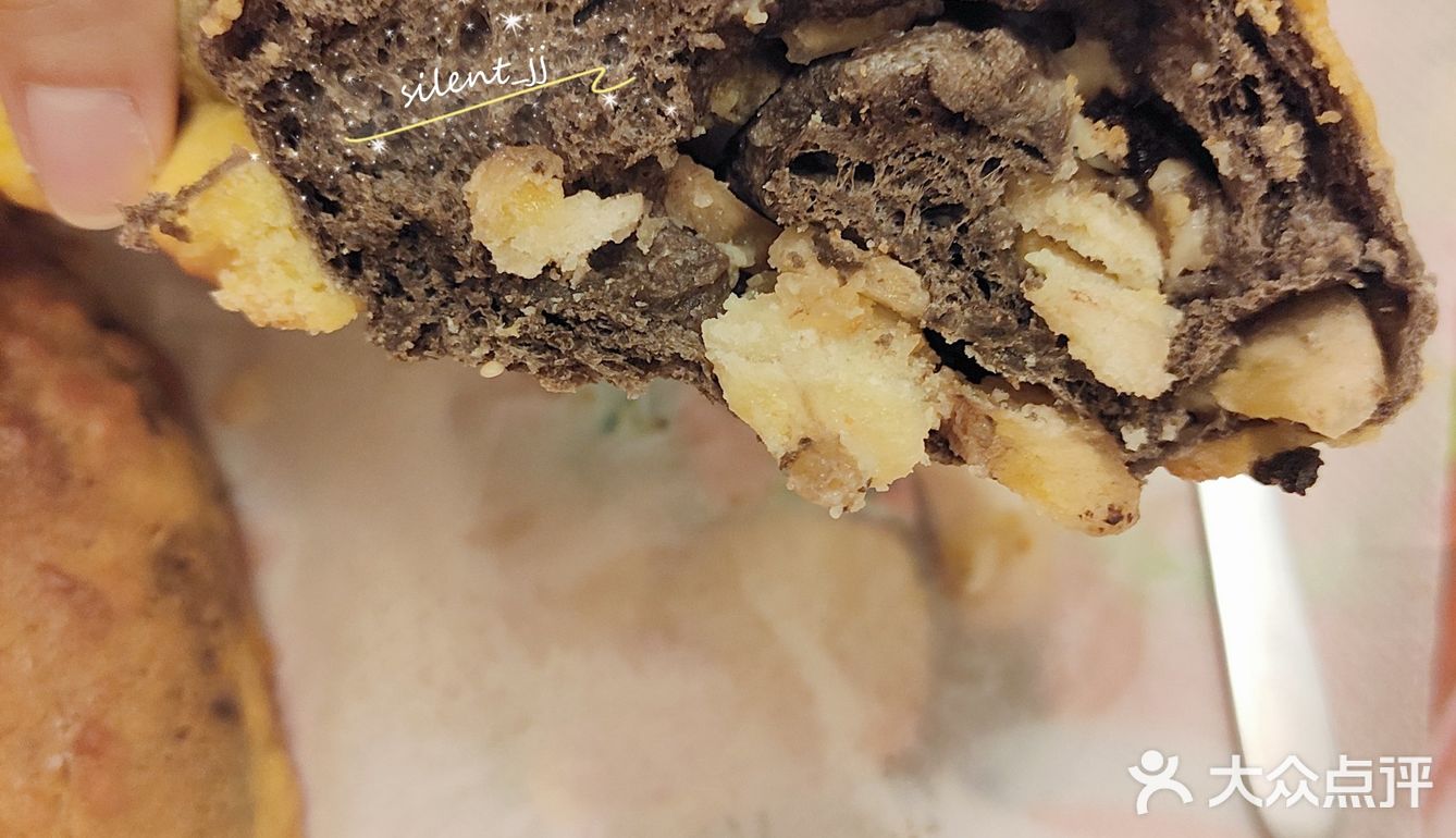 吃原麦山丘还是得买大面包