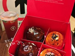 -HOT CRUSH趁热集合·现烤面包(环球港店)