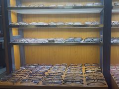 -优医视平价眼镜蔡司依视路折扣工厂店(十里堡店)
