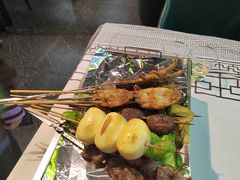 -云晓光头烧烤吧(德平路店)