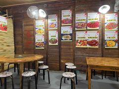 等位区-小球滚滚湘菜馆·烤鱼·口味虾(太平街店)
