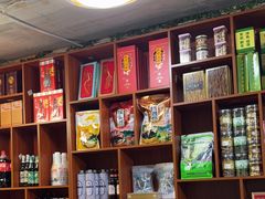 -果松木炭酸菜铜火锅·外婆参鸡汤