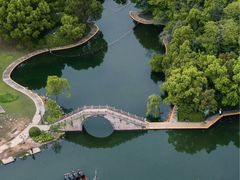 -绍兴东湖风景区