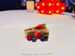 -AZUR聚(香格里拉饭店)