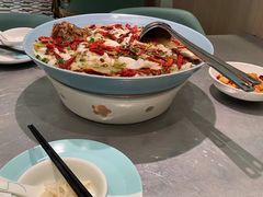-姚姚酸菜鱼·金戈戈香港豉油鸡(喜荟城联名店)
