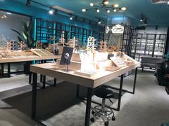 -Trend1881视光·蔡司视觉(领展广场店)