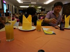 饮料集体照-尚味泰餐厅