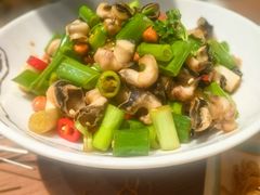 -街角等你.大连海鲜烧烤.经典铁板海鲜串(西安路店)