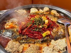 -探鱼·鲜青椒爽麻烤鱼(银泰城店)