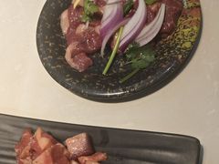 -牛里牛气· 榴莲海鲜鲜牛肉自助火锅·烤肉(横岗店)