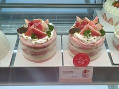 -罗森尼娜(德思勤店)